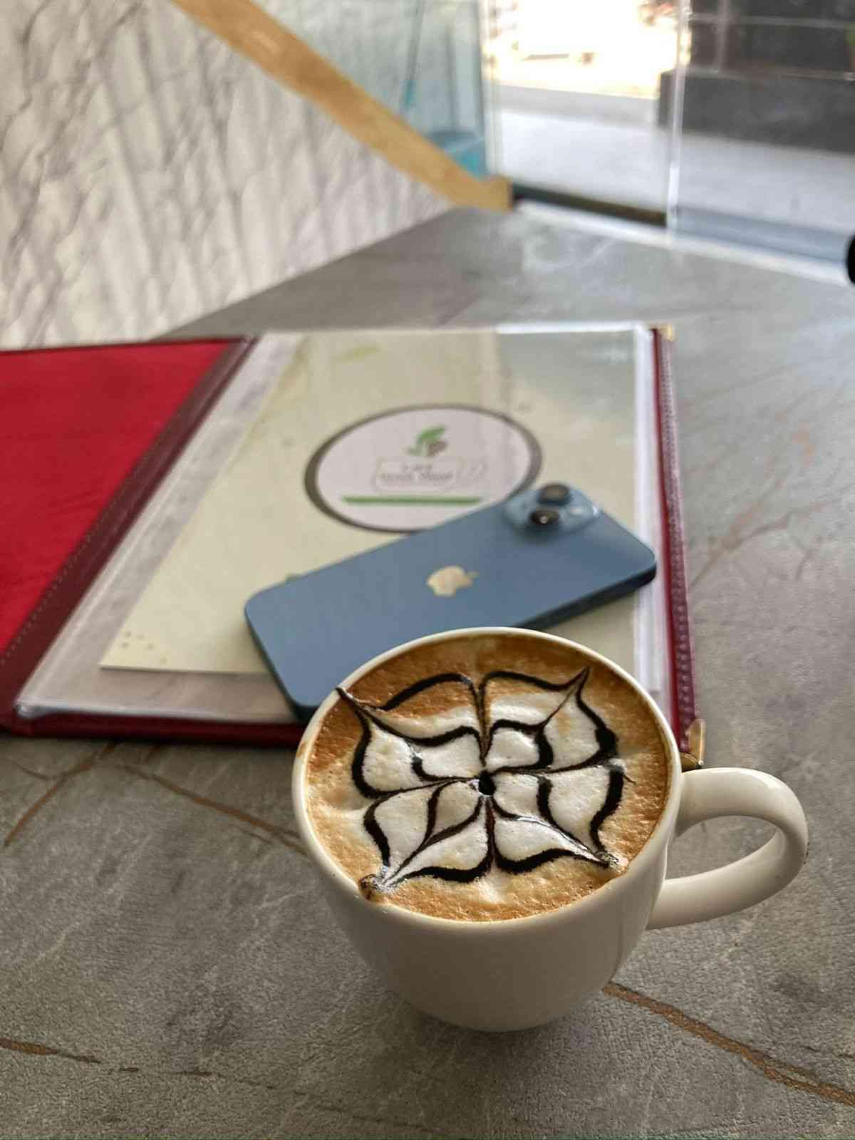 CAFE MOCHA