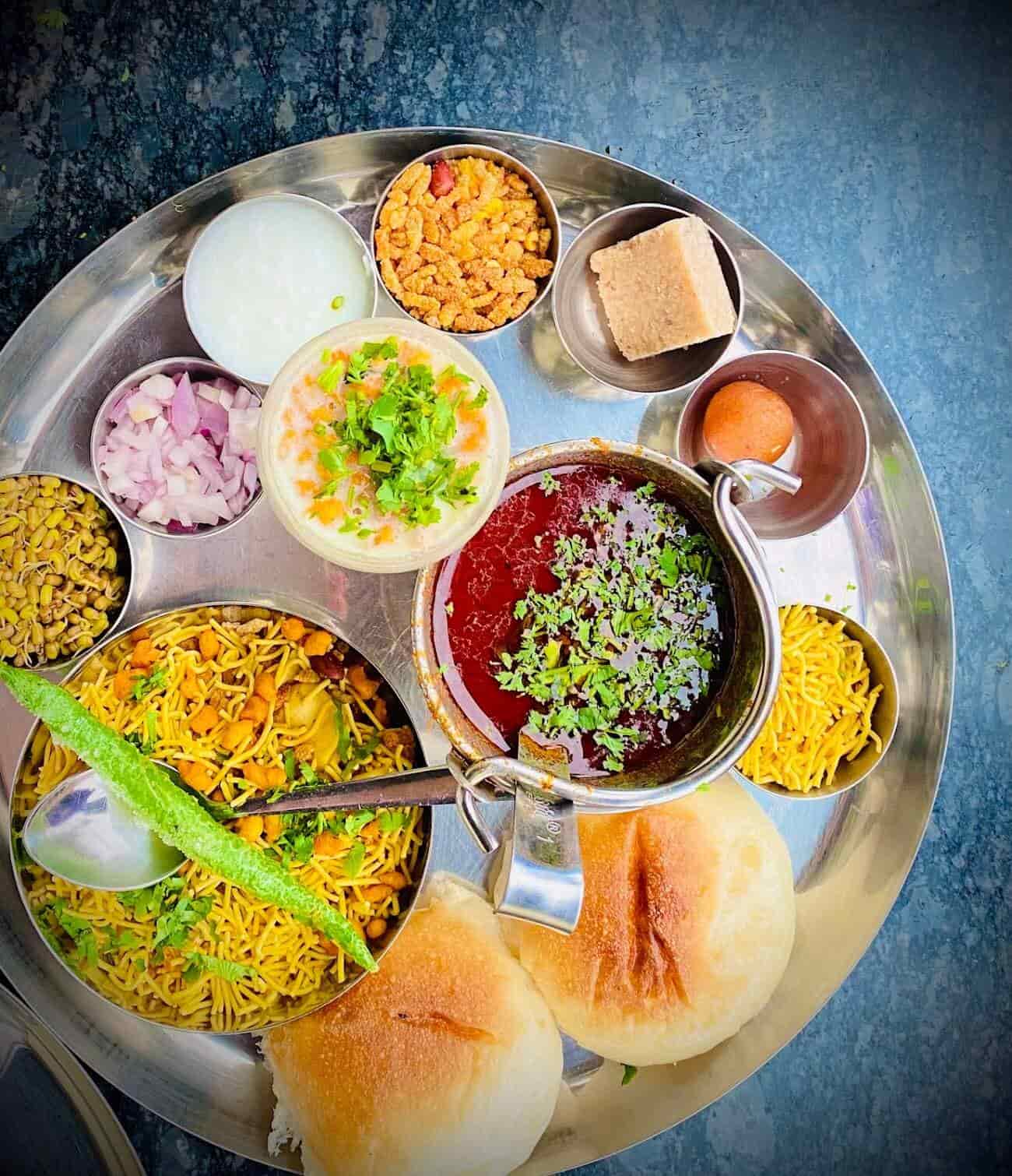 Oscarwadi Misal Thali